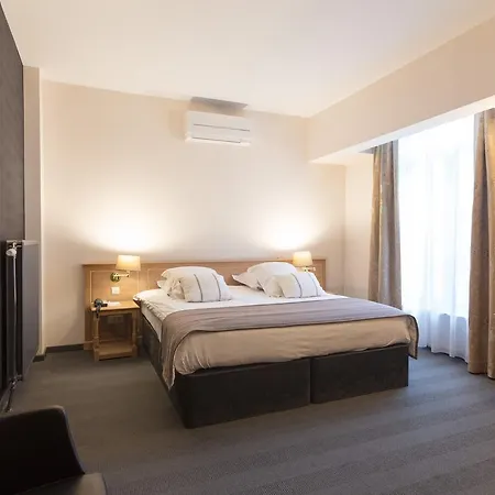Gravensteen Hotel 3*